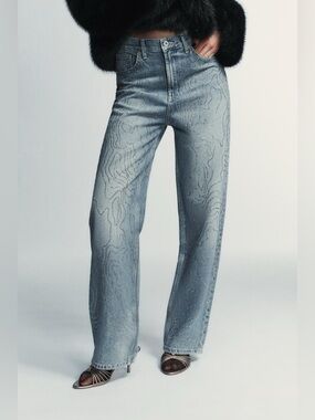 ZARA Trf high-waist straight-leg jeans with rhinestones. NWT